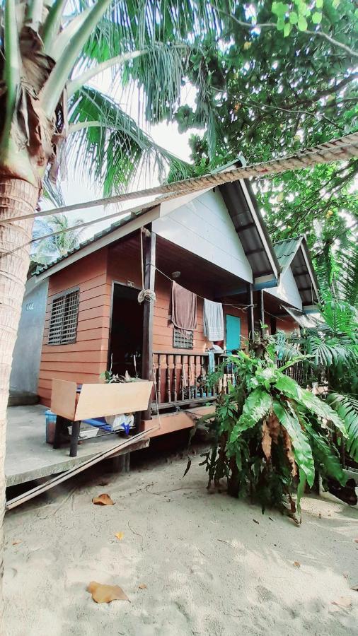 Beer'S House Bungalows เบียร์เฮ้าส์บังกะโล Ban Lamai Exterior foto