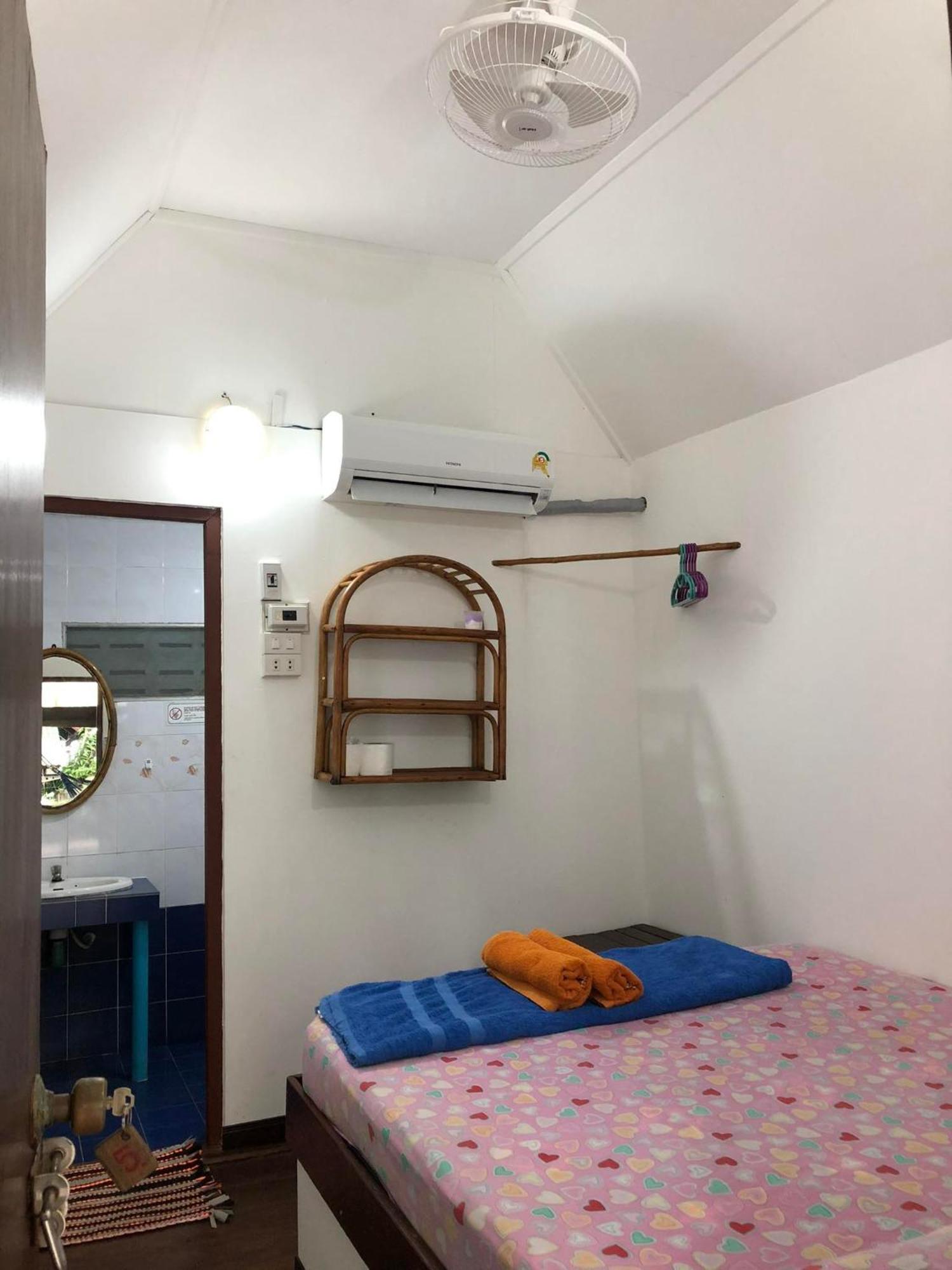 Beer'S House Bungalows เบียร์เฮ้าส์บังกะโล Ban Lamai Exterior foto