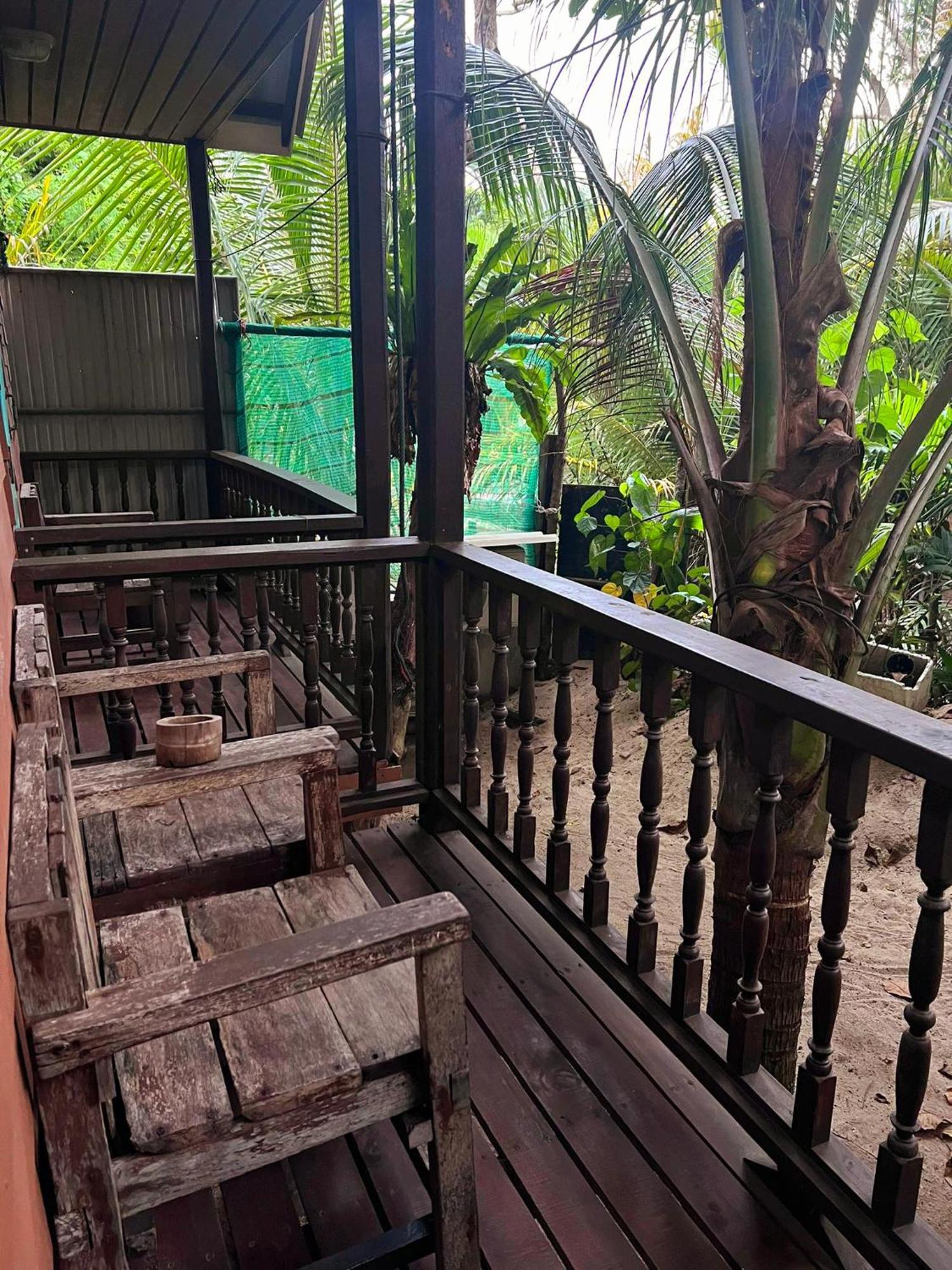 Beer'S House Bungalows เบียร์เฮ้าส์บังกะโล Ban Lamai Exterior foto